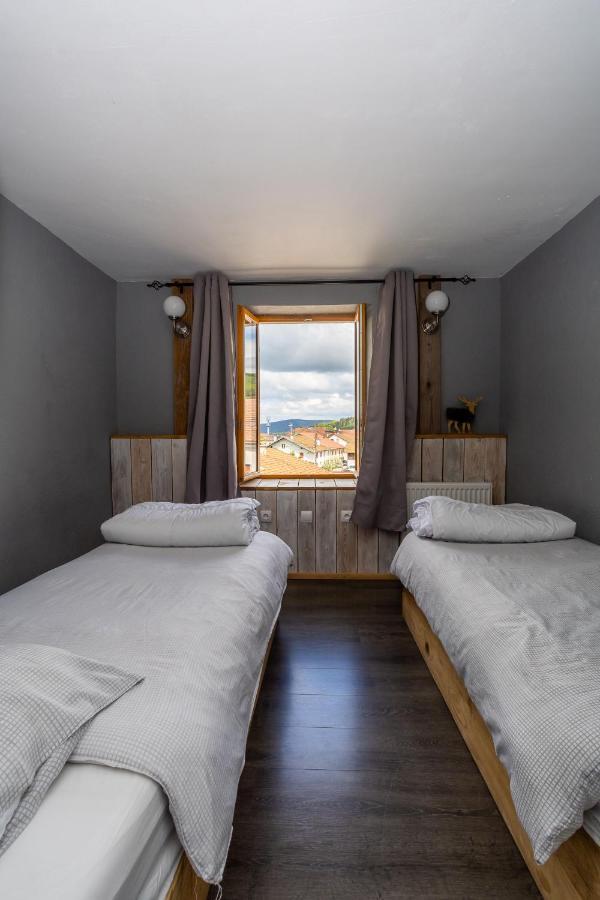 Gite 4 A 10 Pers Granges-sur-Vologne Exteriér fotografie